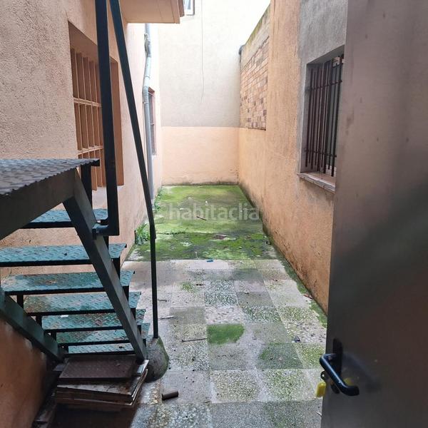 Foto 0934afa8-f3ef-49cb-8293-815b61451615. Locale commerciale in Manlleu