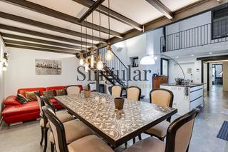 Local commercial  Taulat. Estudio multiusos tipo loft en poblenou