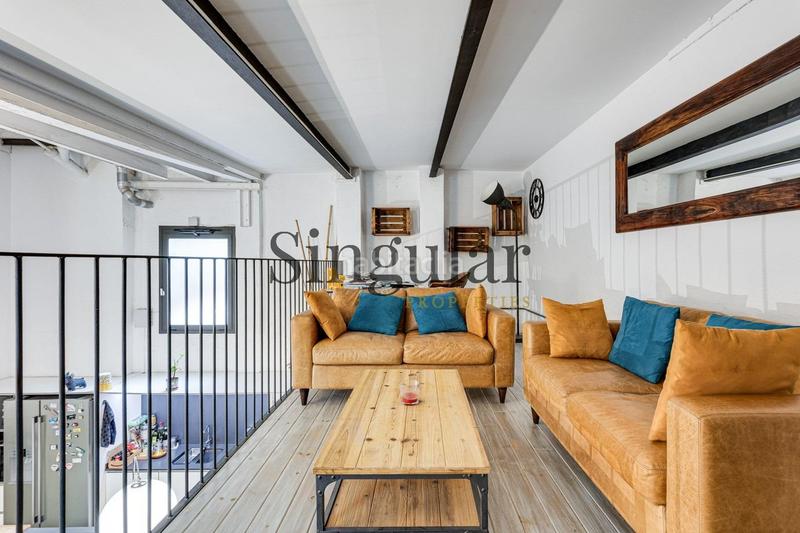 Foto 5dba533e-b1d0-49db-9d42-e3a96a7a7358. Business premise in Poblenou Barcelona