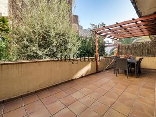Appartement  Carrer raco, del. Exclusiva propiedad en el corazón de terrassa con parking inclui