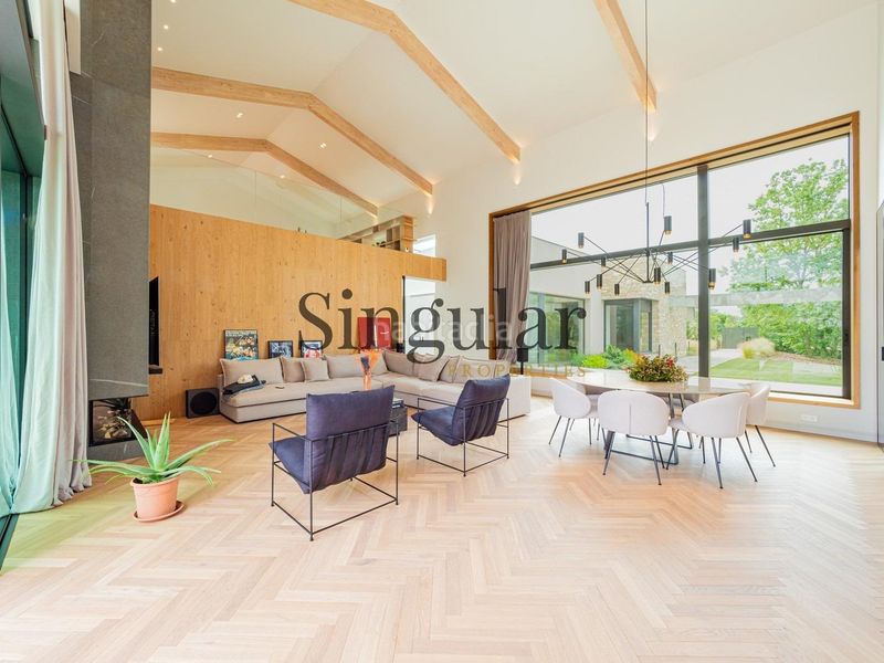 Foto 160b2d60-98e7-4709-a5ba-39c4332434b0. Casa amb aparcament a Taradell