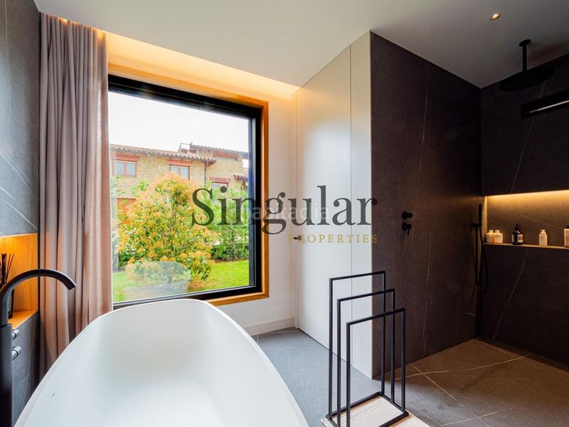 Foto 2d0e0ef7-e301-4044-8fa4-65cfce4a8afc. Casa amb aparcament a Taradell