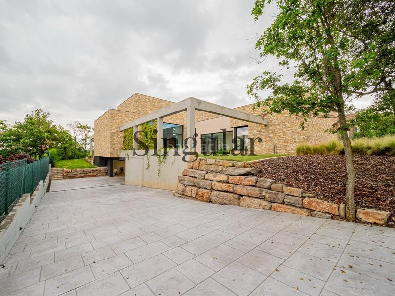 Foto 40f22057-0c27-4026-bc27-2cbe2140f663. Casa amb aparcament a Taradell