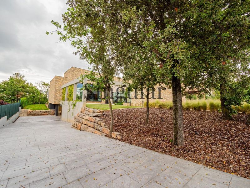 Foto 57546d43-3d53-4023-850e-67504ce335bc. Casa amb aparcament a Taradell