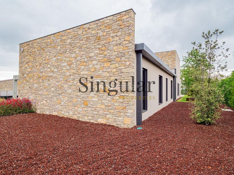 Foto c6759f65-e088-45ac-9198-906f377f5565. Casa amb aparcament a Taradell