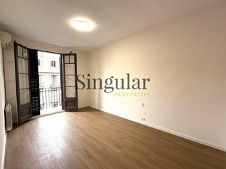 Etagenwohnung  Lepant. Luminoso piso reformado con vistas a la sagrada familia