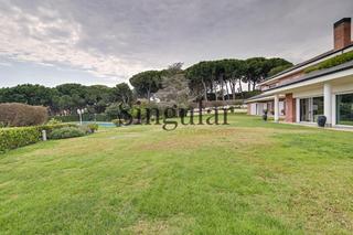 Chalet  Carrer carrer dels bessots. Villa de lujo en sant andreu de llavaneres