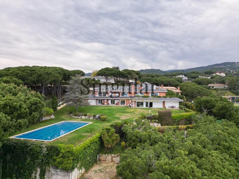 Foto f3fdffb1-4fe7-4acf-879b-b8a5c57d23e0. Chalet avec chauffage parking piscine dans Rocaferrera Sant Andreu de Llavaneres