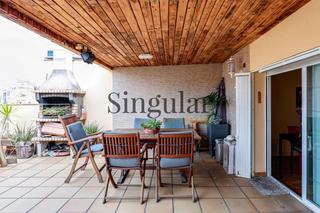 Dachwohnung  Carrer casteras. Ático con dos terrazas privadas