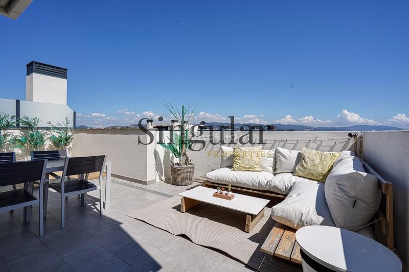 Foto 2f219da8-ac91-4f0a-b9d6-ef2a4b5b5200. Attico con riscaldamento parcheggio piscina in La Catalana Sant Adrià de Besòs