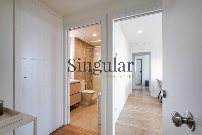 Foto 372f8e14-0a50-42b0-af47-b429d64b962f. Attico con riscaldamento parcheggio piscina in La Catalana Sant Adrià de Besòs