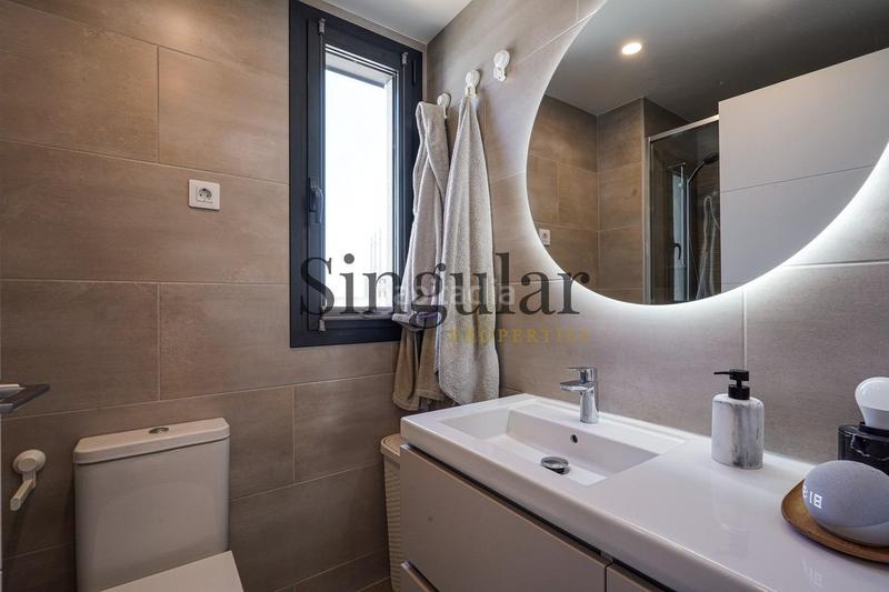 Foto 75801e87-412a-4815-9f0d-b2bbd5a35b23. Attico con riscaldamento parcheggio piscina in La Catalana Sant Adrià de Besòs