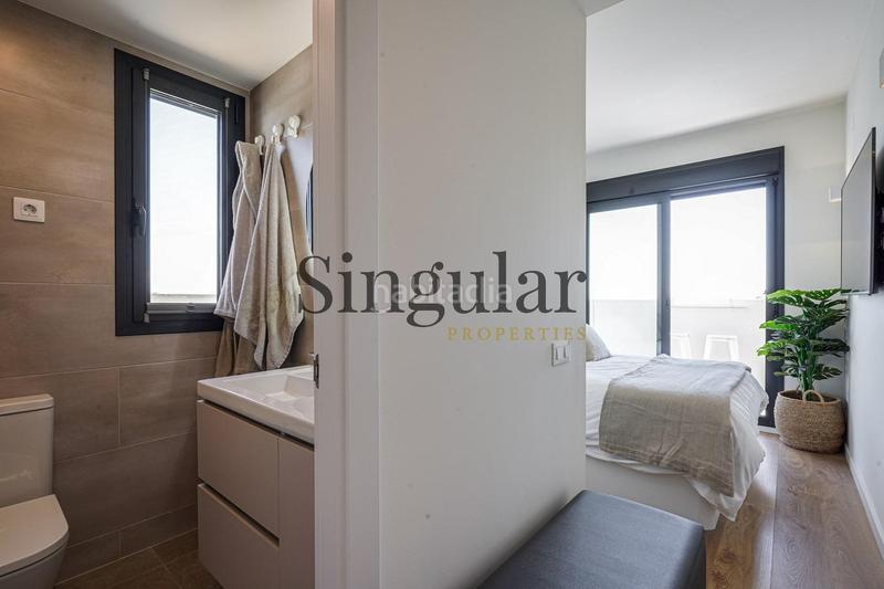 Foto 8edc37a5-5fc9-445f-87de-389dbdccef27. Ático  con vistas al mar y terraza perimetral en Sant Adrià de Besòs