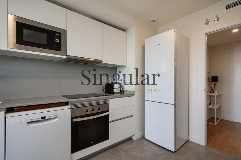 Foto 94b2c08e-f787-44b7-a3f0-ade2f79c128f. Attico con riscaldamento parcheggio piscina in La Catalana Sant Adrià de Besòs