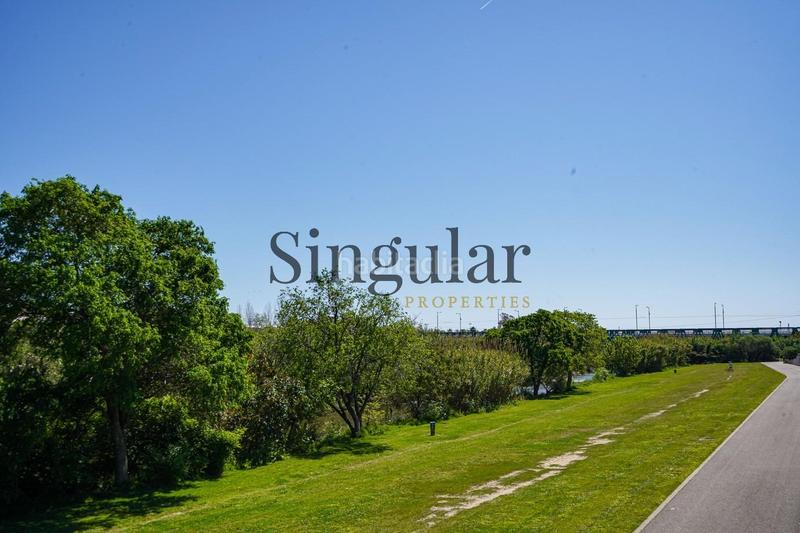 Foto c0a553af-c415-4bb6-a4b8-75d526b22426. Attico con riscaldamento parcheggio piscina in La Catalana Sant Adrià de Besòs