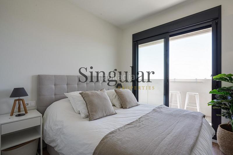 Foto efdcad0f-bc4b-4844-a36d-6bf317d61222. Attico con riscaldamento parcheggio piscina in La Catalana Sant Adrià de Besòs