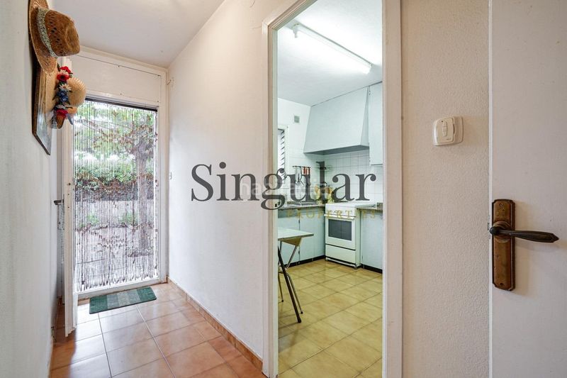 Foto 407d449d-558c-45de-8712-16a1729b66a7. Casa amb aparcament a Lluminetes Castelldefels