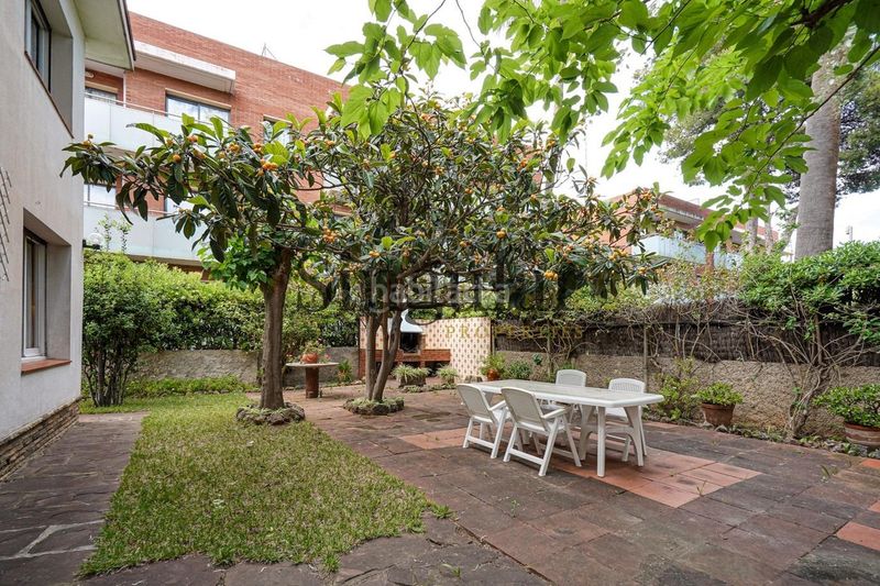 Foto 596902f7-7834-4563-8fd7-11be5e6726d5. Casa amb aparcament a Centre Castelldefels