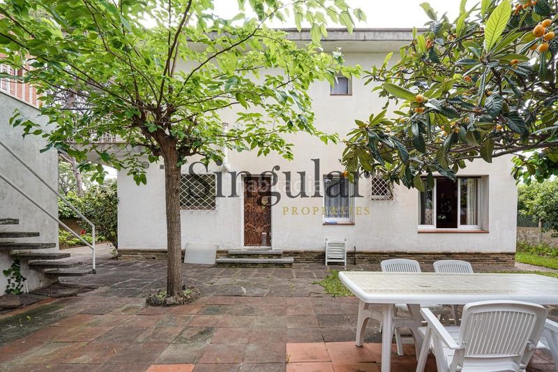 Foto 992396b7-c50c-495a-abf3-95831f79c4e3. Casa amb aparcament a Lluminetes Castelldefels