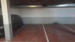 Lloguer Aparcament cotxe a D'enric delaris 56. Plaça daparcament en lloguer a baix vila manlleu