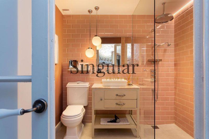 Foto 415febd4-fca0-45c1-b88d-d7775555df98. Masia amb piscina a Corçà