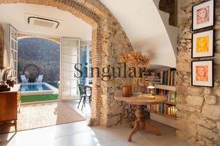 Bauernhof in Corçà. Propiedad de lujo en el baix empordà en costa brava