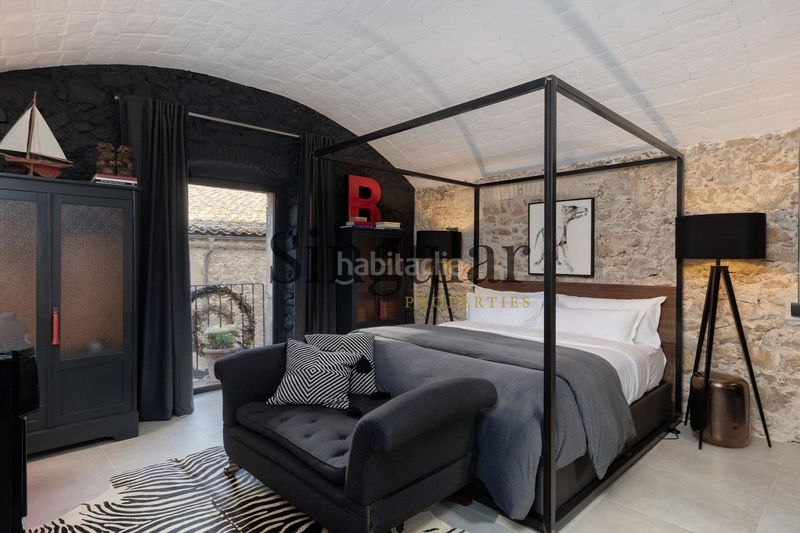 Foto b90ec72c-ccff-468f-8ee0-44a6cdb75c42. Masia amb piscina a Corçà