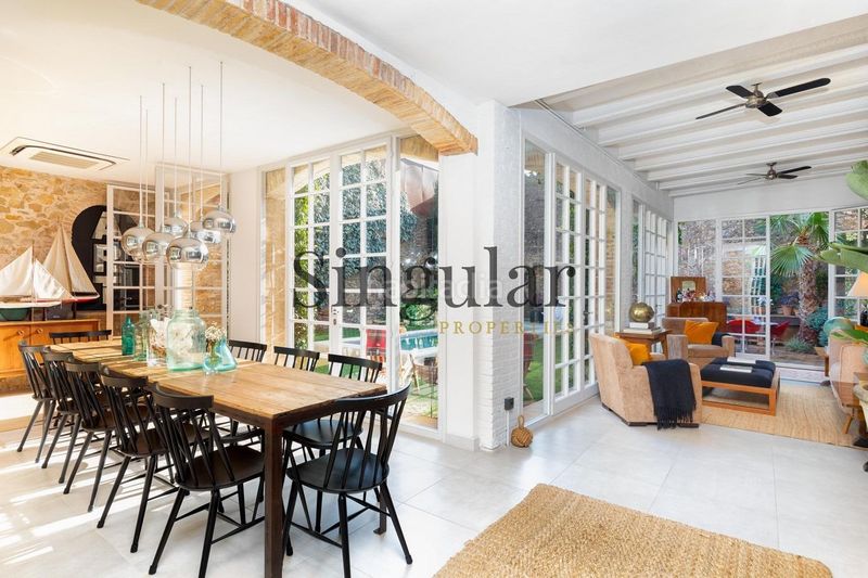 Foto d7763b9a-0558-466a-b59e-346433c8e43a. Masia amb piscina a Corçà