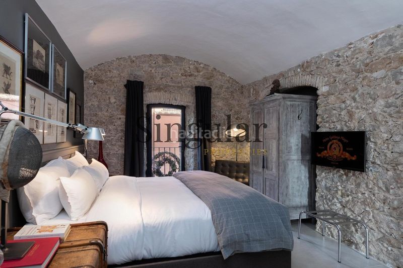 Foto eb1fb5eb-c716-472d-b544-9b21aa80b8d7. Masia amb piscina a Corçà