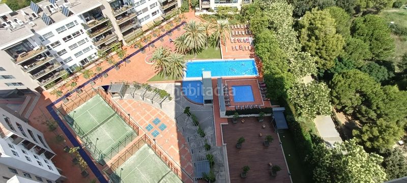 Foto 0f16f728-9915-440c-bd08-f030f2270c32. Pis amb aparcament piscina a Diagonal Mar i el Front Marítim del Poblenou Barcelona