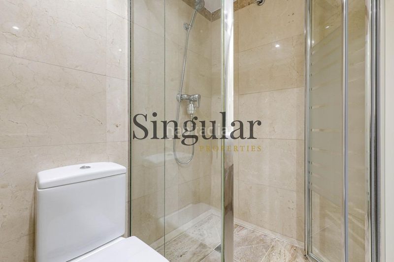 Foto 243094d9-e9f4-42e1-b87e-1e757d019a52. Pis amb aparcament piscina a Diagonal Mar i el Front Marítim del Poblenou Barcelona