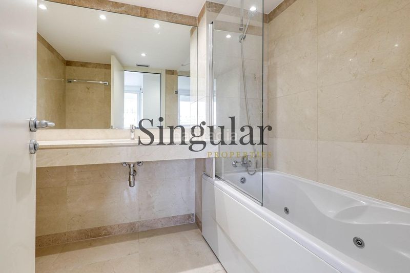 Foto 6b7ccf62-276d-4328-9ad5-fbc60f29ff82. Pis amb aparcament piscina a Diagonal Mar i el Front Marítim del Poblenou Barcelona