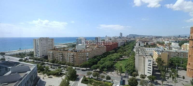 Foto 6f0d537b-2607-4537-baa7-9c2546a1c4b7. Pis amb calefacció aparcament piscina a Diagonal Mar i el Front Marítim del Poblenou Barcelona