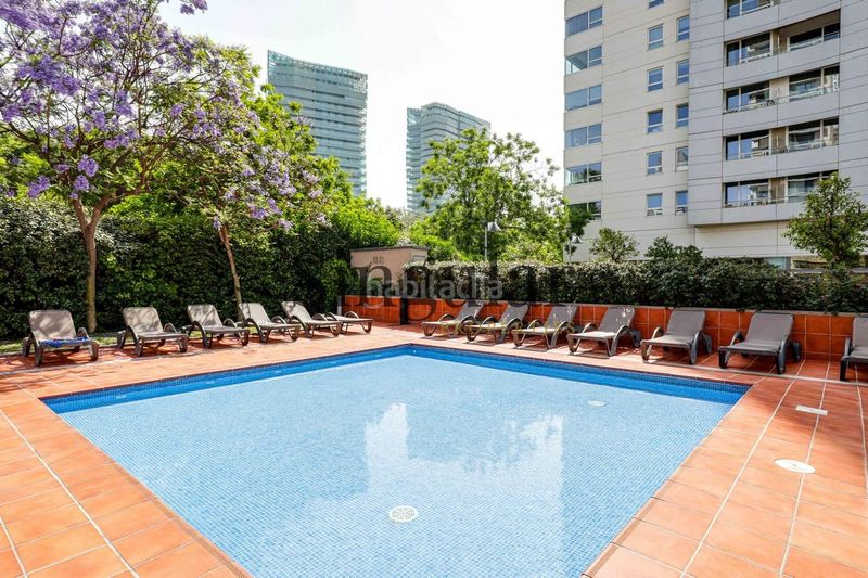 Foto 99b14852-cb32-4a13-97e7-399b08cdb10e. Pis amb aparcament piscina a Diagonal Mar i el Front Marítim del Poblenou Barcelona