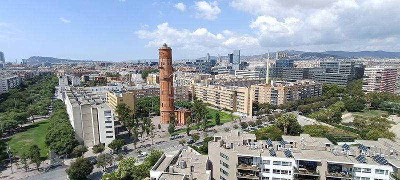 Foto a309513b-92dc-4656-bcbf-f0c4f7ab91e0. Pis amb aparcament piscina a Diagonal Mar i el Front Marítim del Poblenou Barcelona