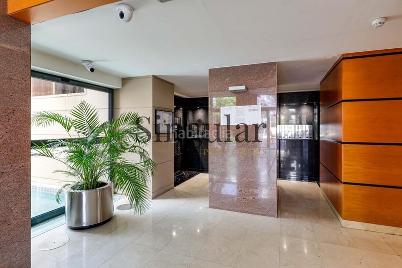 Foto b917744e-af70-4f61-bfda-0d2186ae3e81. Pis amb aparcament piscina a Diagonal Mar i el Front Marítim del Poblenou Barcelona