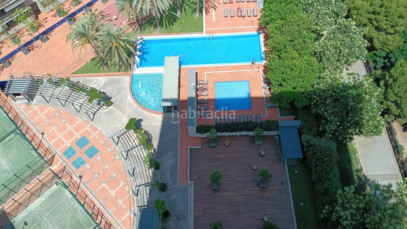 Foto bb94f71d-cfd2-4dea-9b75-ec34415f8753. Pis amb aparcament piscina a Diagonal Mar i el Front Marítim del Poblenou Barcelona