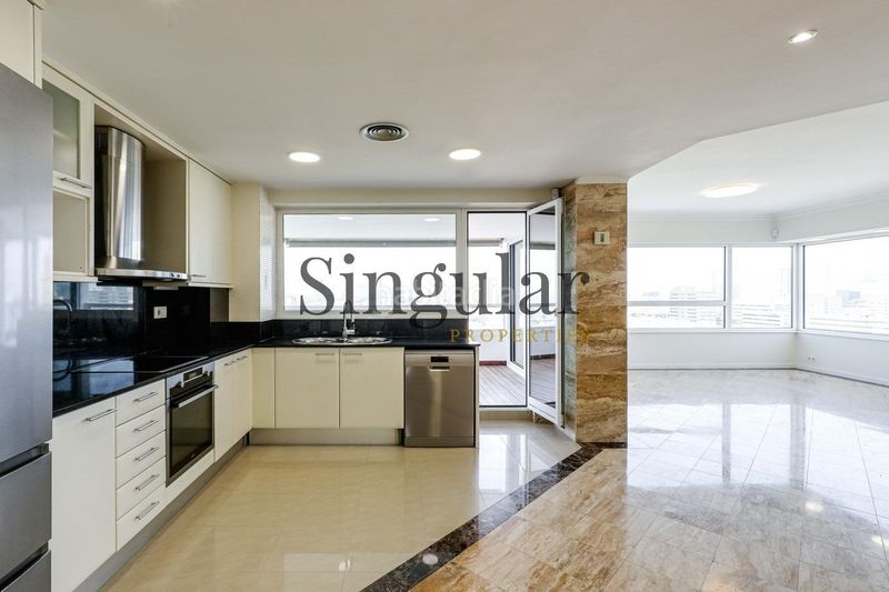 Foto cc3bc42a-1ef3-48d2-a02c-187dda658cd6. Pis amb aparcament piscina a Diagonal Mar i el Front Marítim del Poblenou Barcelona