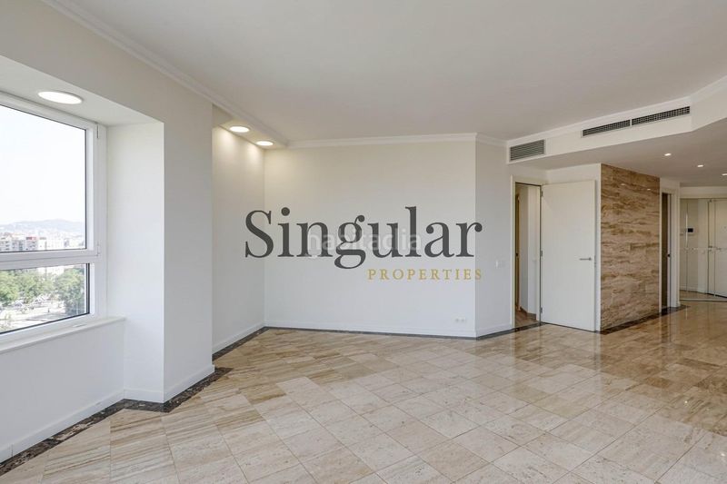 Foto e8def43f-22b6-415a-9a71-98800758a2b9. Pis amb aparcament piscina a Diagonal Mar i el Front Marítim del Poblenou Barcelona