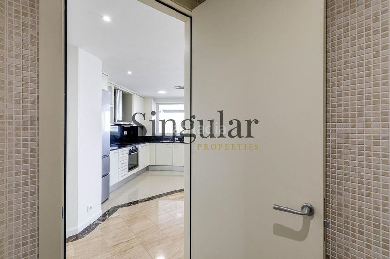 Foto fd227190-d299-44b6-a65d-a8331909d01b. Pis amb aparcament piscina a Diagonal Mar i el Front Marítim del Poblenou Barcelona