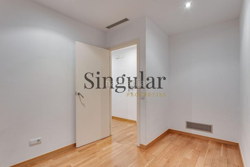 Foto 0b5735f8-e894-4f21-9a0d-0256af00c65b. Etagenwohnung mit heizung in L´Antiga Esquerra de l´Eixample Barcelona