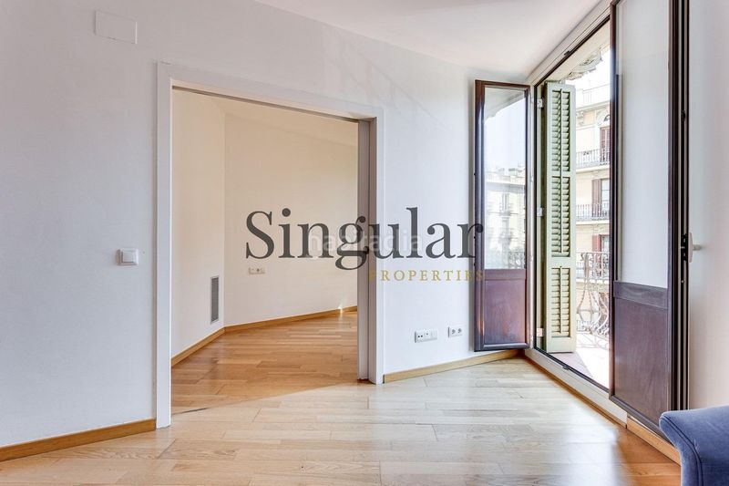 Foto 3be02f32-1002-40b1-aba2-9f4283a0b81c. Etagenwohnung mit heizung in L´Antiga Esquerra de l´Eixample Barcelona