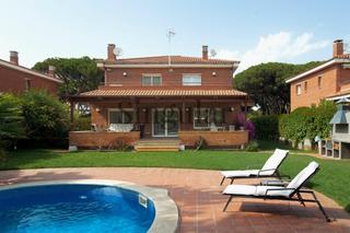 Chalet in Gava Mar. Chalet independiente en gavá mar