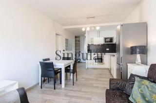 Alquiler Piso  Calle comte d'urgell. Piso amueblado y completamente equipado en calle urgell con dipu