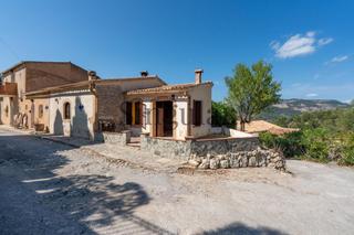 Reihenhaus in Puigpunyent. Casa en puigpunyent
