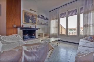 Pis  De la passió. Pis a manlleu de 4 habitacions en venda
