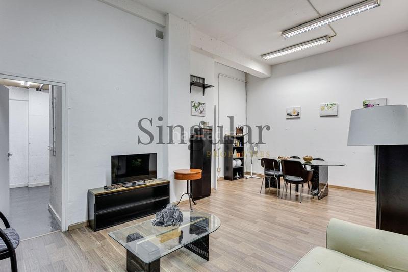 Foto a43ca546-2ed2-4dc5-8bcb-b46195fb8bd7. Locale commerciale in Sant Gervasi - Galvany Barcelona