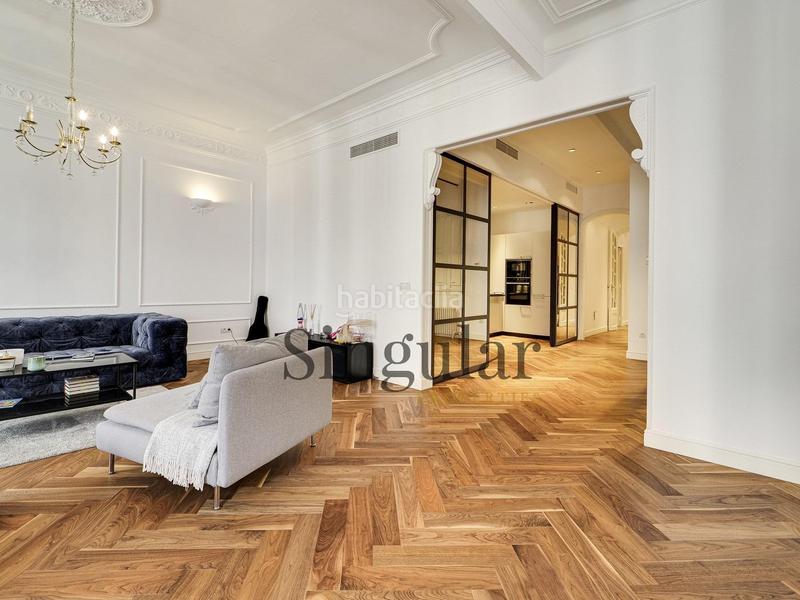 Foto 0a4eee12-2bcb-4413-ba66-d575271eeb43. Alquiler piso elegante vivienda en calle muntaner en Barcelona