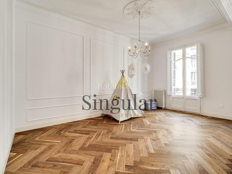 Foto 9c86ab97-861f-4b80-bea4-91944d2b4223. Alquiler piso elegante vivienda en calle muntaner en Barcelona