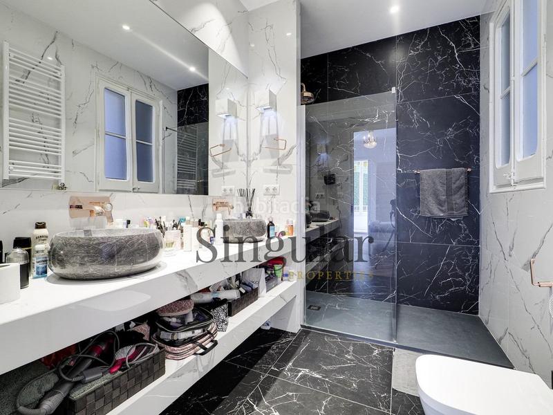 Foto a6af7b79-8778-43d6-b56c-acfc905a5216. Alquiler piso elegante vivienda en calle muntaner en Barcelona